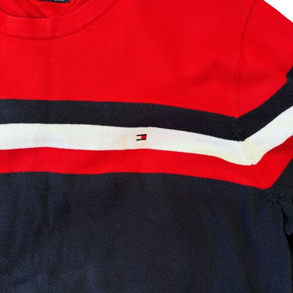 Tommy Hilfiger Men’s Crewneck Cotton Sweater L Red Navy Colorblock Logo - Picture 2 of 7